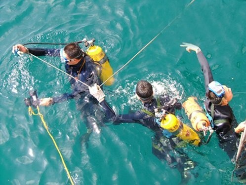 中國海軍突破潛水新紀錄 抵達海底103米